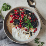 Oatmeal-with-Berries-Greek-Yoghurt-Blog